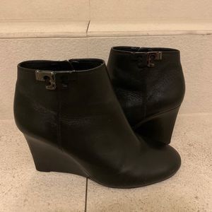 Tory Burch black leather wedge booties - size 8